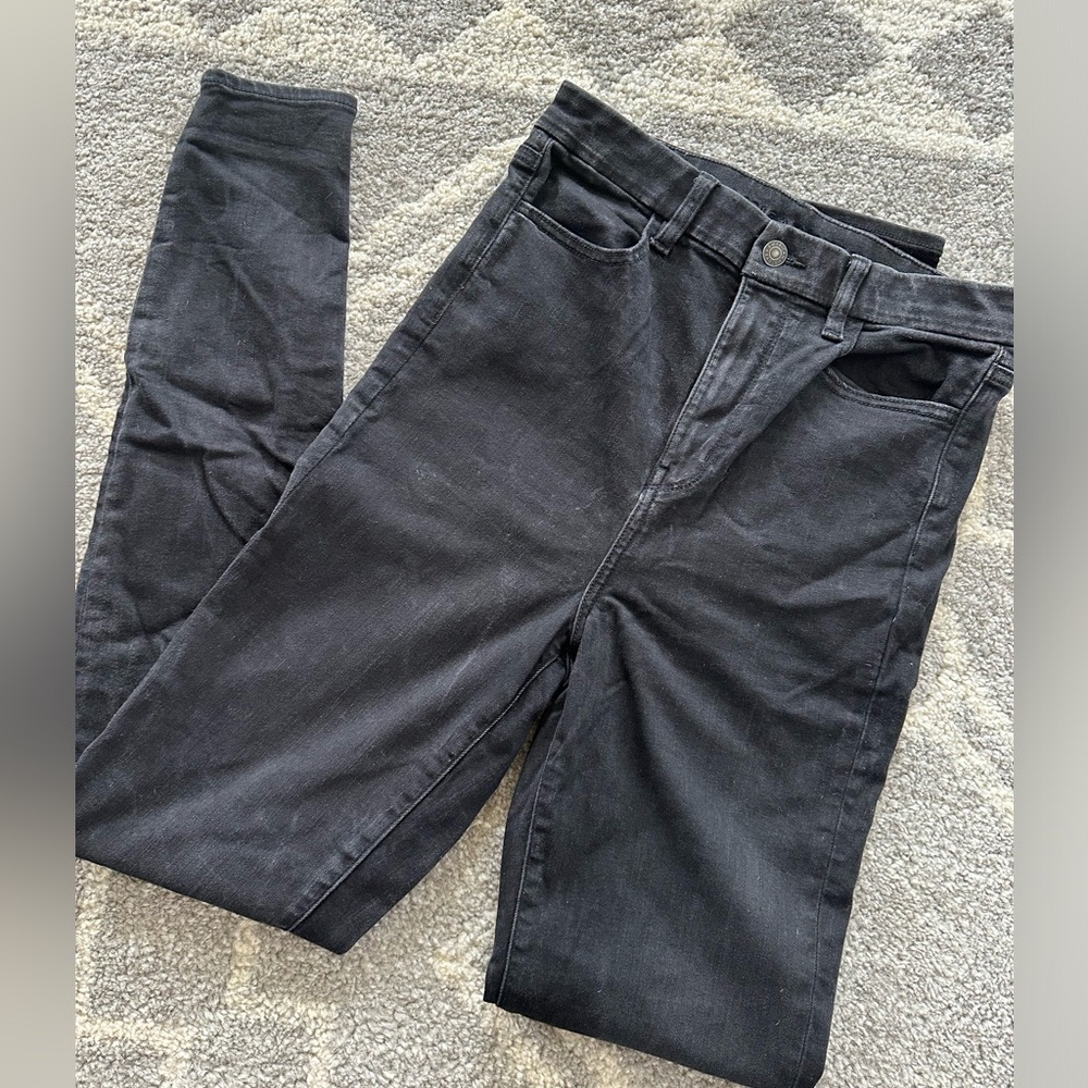 American Eagle - Size 8 Extra Long - Super High Rise